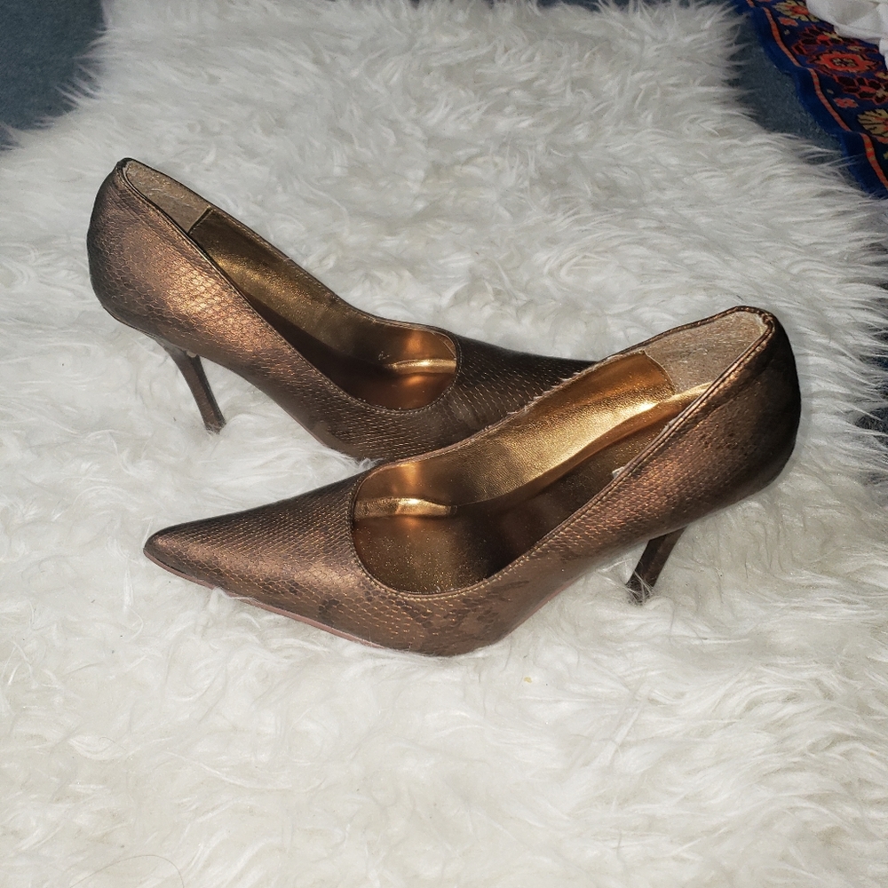 Gold Spring m Heels Pointed Toe